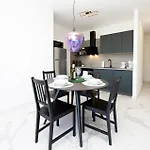 Apartment Awesome In Seget Donji Trogir