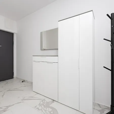 2 Bedroom Awesome In Seget Donji Apartment Trogir